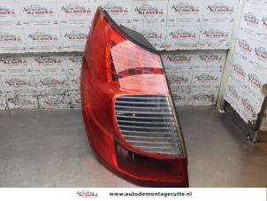 O163682 Gebruikte achterlicht links Renault Grand Scenic