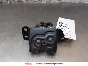 O163697 Gebruikte achterklep slotmechaniek Hyundai I20