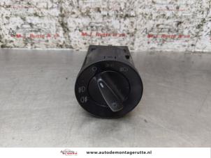 O163796 Gebruikte schakelaar licht Skoda Fabia