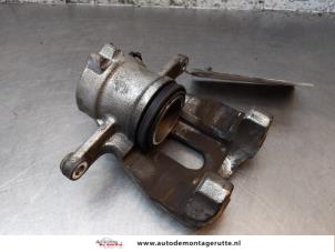 O163805 Gebruikte remklauw (tang) rechts-voor Citroen C2