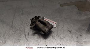 O163870 Gebruikte remklauw (tang) links-achter Opel Meriva