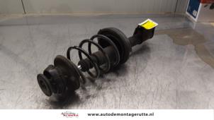 O163960 Gebruikte voorpoot links Renault Clio
