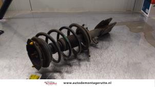 O163970 Gebruikte veerpoot links-voor Renault Espace
