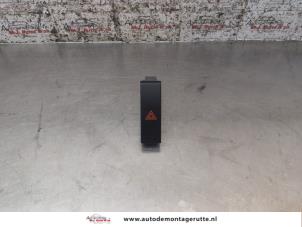 O164023 Gebruikte alarmlicht schakelaar Chevrolet Spark