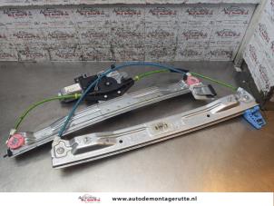 O164089 Gebruikte ruitmechaniek 4deurs rechts-voor Citroen C3 Picasso