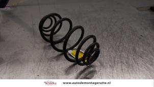 O164124 Gebruikte veerschroef achter Opel Astra