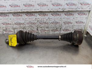 O164264 Gebruikte cardanas links-voor (vwa) Skoda Fabia