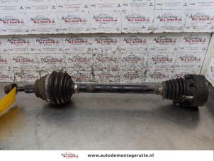 O164270 Gebruikte aandrijfas links-voor Volkswagen Jetta