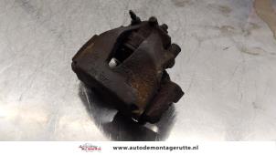 O164340 Gebruikte remklauw (tang) rechts-voor Opel Astra