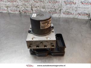 O164361 Gebruikte abs pomp Kia Rio