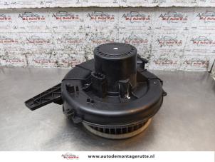 O164572 Gebruikte kachel ventilatiemotor Volkswagen Polo