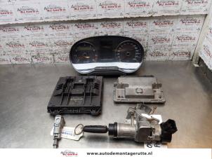 O164575 Gebruikte contactslot + computer Volkswagen Polo