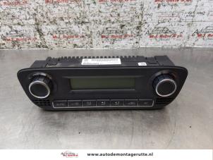 O164589 Gebruikte chaufage bedieningspaneel Volkswagen Polo