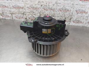 O164646 Gebruikte chaufage ventilatiemotor Suzuki Alto