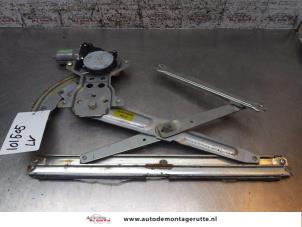 O164660 Gebruikte raammechaniek 4deurs links-voor Suzuki Alto
