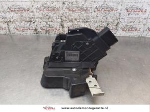 O164687 Gebruikte portierslot mechaniek 4deurs rechts-voor Ford S-Max