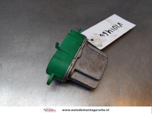 O164728 Gebruikte kachel weerstand Renault Espace