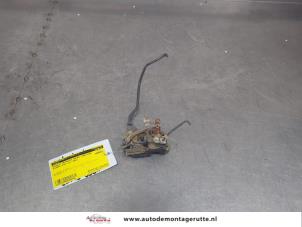O164764 Gebruikte slotmechaniek portier 4deurs links-voor Hyundai Atos