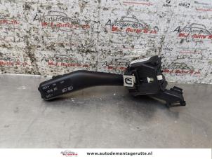 O164781 Gebruikte richtingaanwijzer schakelaar Seat Toledo