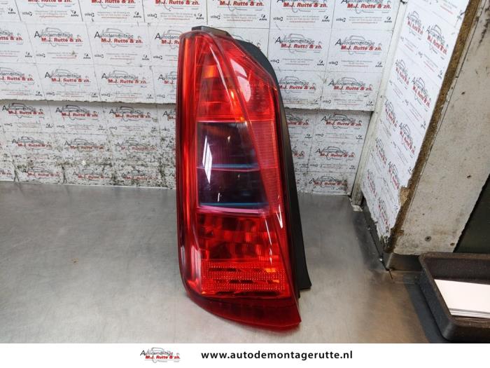 Gebruikte Achterlicht links Lancia Musa O164813