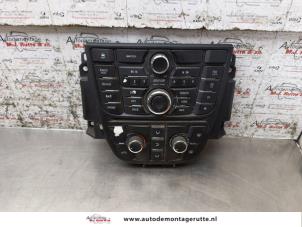 O164822 Gebruikte regelunit multi media Opel Astra