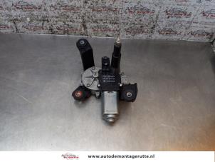 O164827 Gebruikte motor ruitenwisser achter Opel Astra