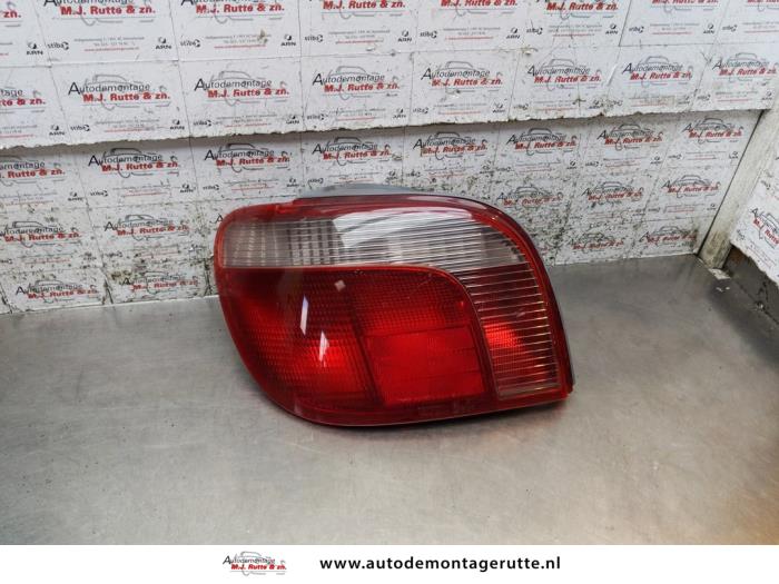 Gebruikte Achterlicht links Toyota Yaris O164930