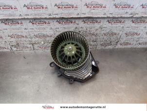 O164985 Gebruikte kachel ventilatiemotor Volkswagen Passat