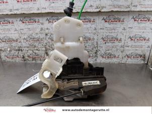 O165017 Gebruikte portierslot mechaniek 4deurs rechts-achter Hyundai I30