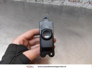 O165020 Gebruikte raam schakelaar elektrisch Hyundai I30
