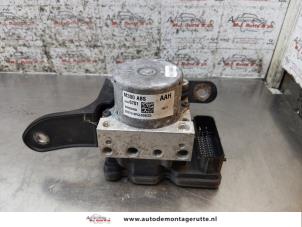 O165055 Gebruikte abs pomp Chevrolet Spark