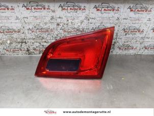 O165100 Gebruikte achterlicht rechts Opel Astra