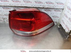 O165111 Gebruikte achterlicht rechts Volkswagen Golf