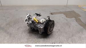 O165172 Gebruikte pomp airco Opel Corsa