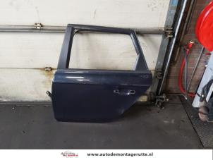 O165240 Gebruikte deur 4deurs links-achter Audi A4