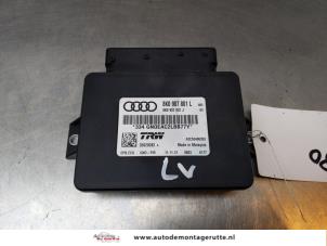 O165259 Gebruikte handrem module Audi A4
