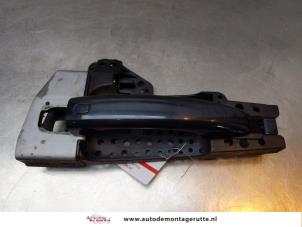 O165295 Gebruikte portiergreep 4deurs links-voor Audi A4