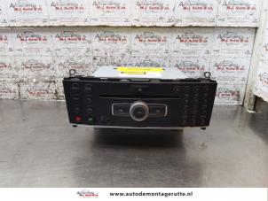 O165378 Gebruikte radio Mercedes C-Klasse