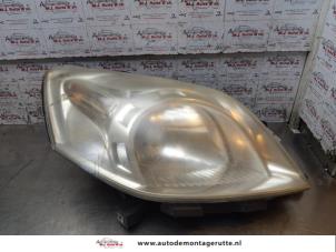 O165452 Gebruikte rechter koplamp Citroen Nemo
