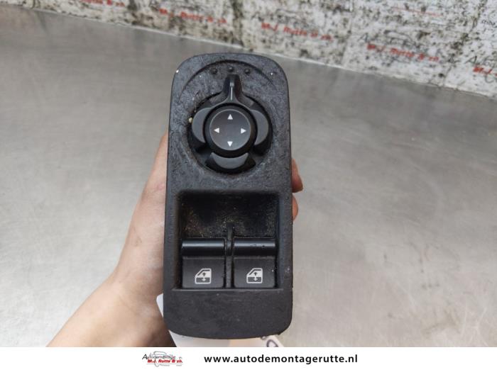 Gebruikte Schakelblok ruiten Alfa Romeo Mito O165471