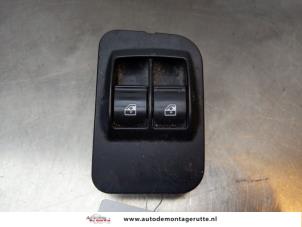 O165476 Gebruikte combischakelaar ramen Citroen Nemo