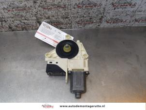O165573 Gebruikte portierruitmotor Renault Laguna