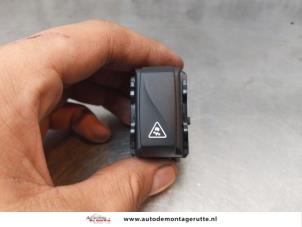 O165579 Gebruikte esp schakelaar Renault Laguna