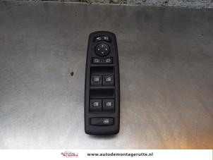 O165581 Gebruikte combischakelaar ramen Renault Laguna