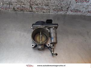 O165584 Gebruikte gasklephuis Renault Laguna