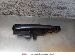 O165585 Gebruikte deurgreep 4deurs rechts-achter Renault Laguna