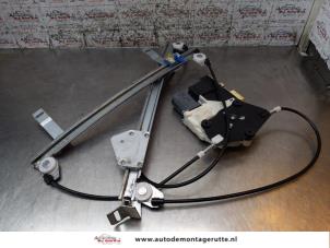 O165670 Gebruikte raammechaniek 2deurs rechts-voor Peugeot 307