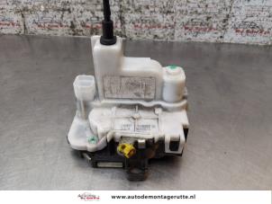 O165671 Gebruikte slotmechaniek portier 4deurs rechts-voor Fiat Panda