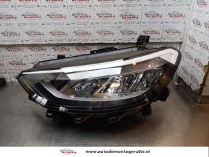 Gebruikte Koplamp links Volkswagen ID.3 (E11/E12) Pro 58/59 kWh Prijs € 450,00 Margeregeling aangeboden door Autodemontage M.J. Rutte B.V.