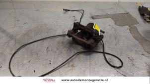 O165726 Gebruikte remklauw (tang) links-achter Mercedes Sprinter